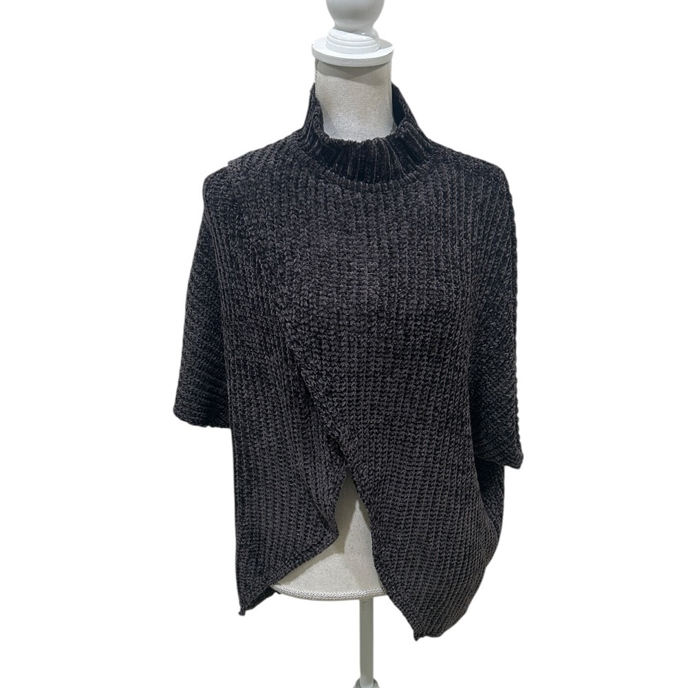 Elan Charcoal gray black Knit chenille turtleneck Poncho size one size